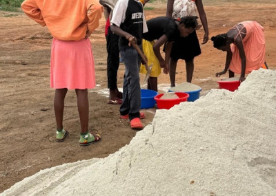 Gemeinsam-Gutes-bewirken-Unterstuetzung-fuer-ein-Waisenhaus-in-Angola_6.jpeg